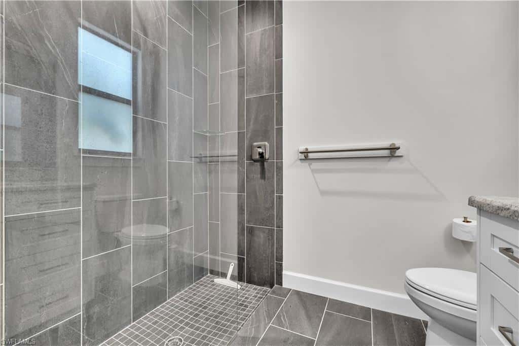 16800 Lady Diana Ct, Cape Coral, photo 33