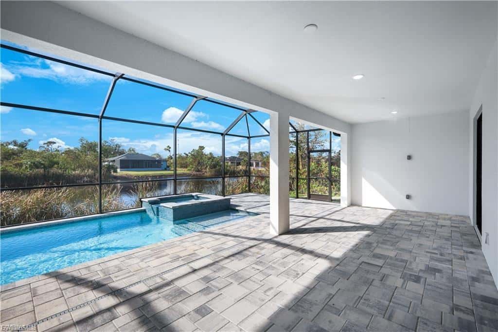901 19th Ter, Cape Coral, photo 11