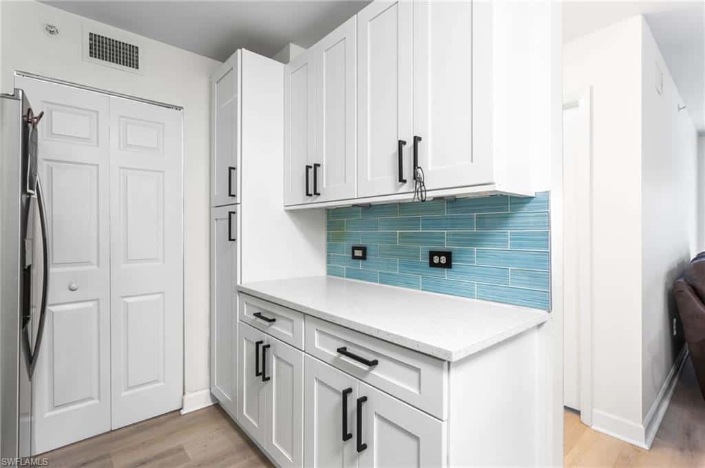 8940 Colonnades Ct #713, Bonita Springs, photo 5