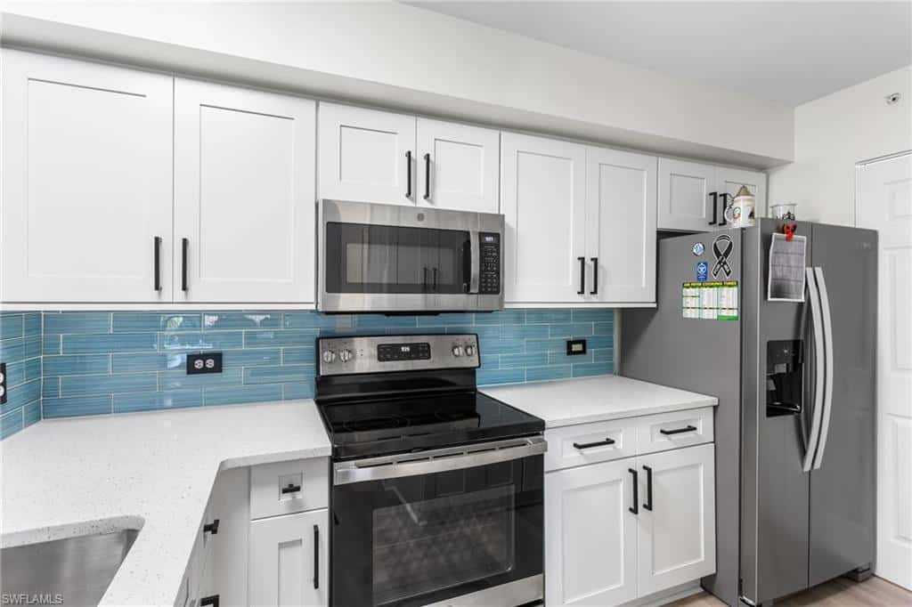 8940 Colonnades Ct #713, Bonita Springs, photo 4