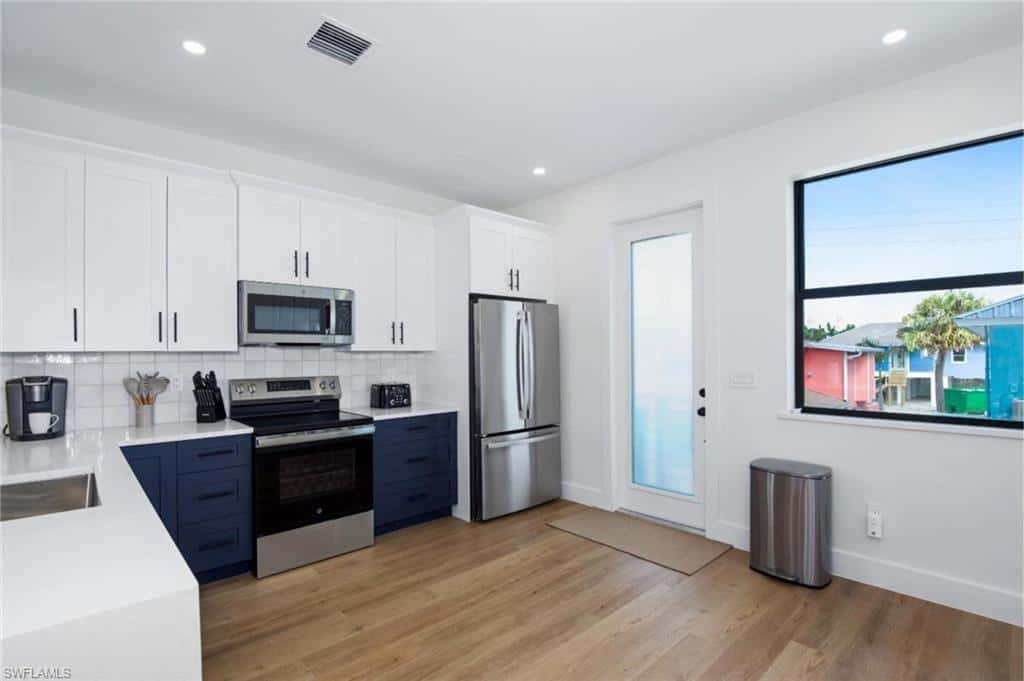 170 Washington Ave, Fort Myers Beach, photo 17