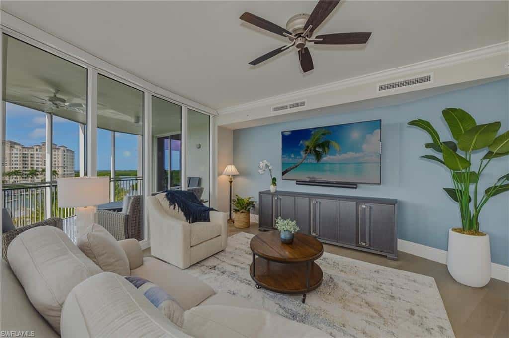 13665 Vanderbilt Dr #501, Naples, photo 5