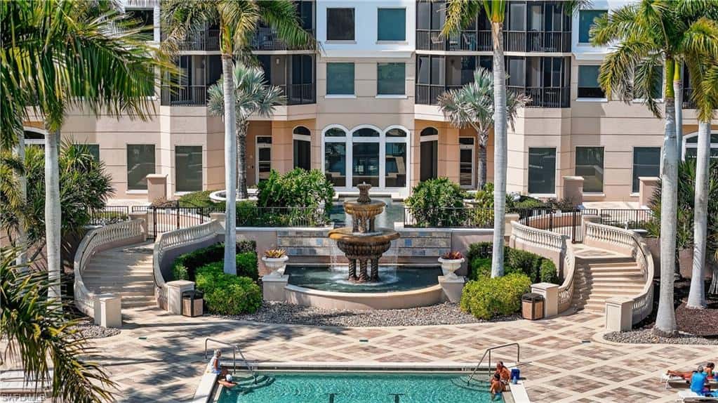 1060 Borghese Ln #1005, Naples, photo 4
