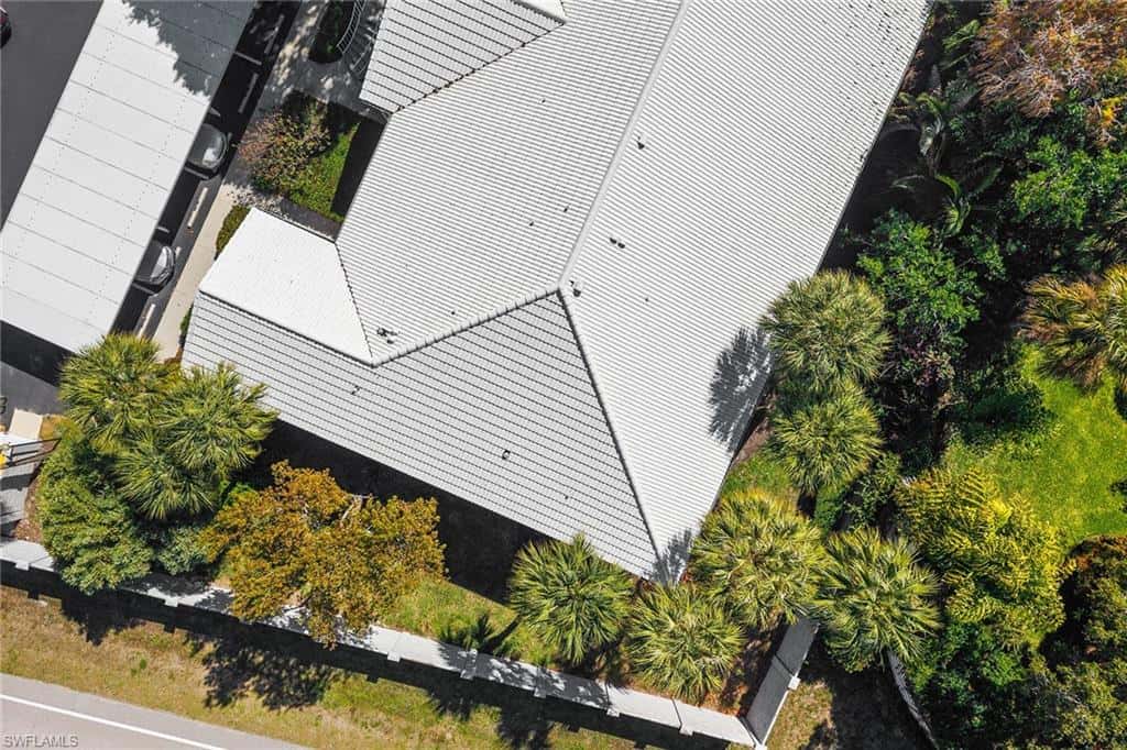 821 Gulf Pavilion Dr #106, Naples, photo 27