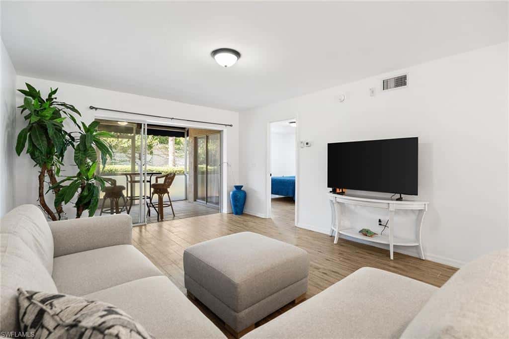 821 Gulf Pavilion Dr #106, Naples, photo 16