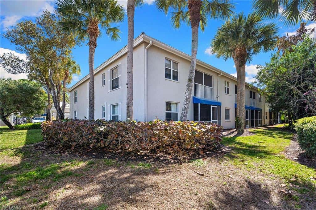 821 Gulf Pavilion Dr #106, Naples, photo 26