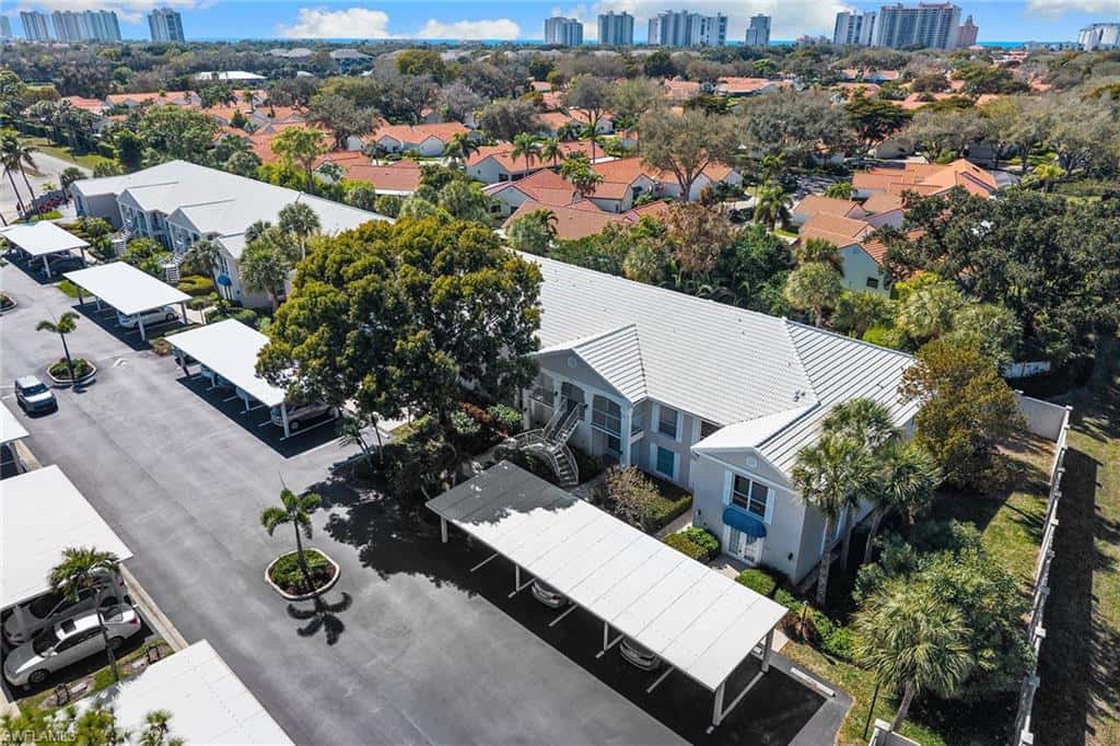 821 Gulf Pavilion Dr #106, Naples, photo 33