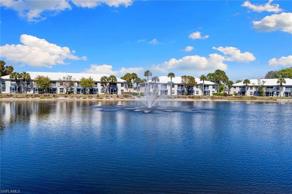 821 Gulf Pavilion Dr #106, Naples, photo 29
