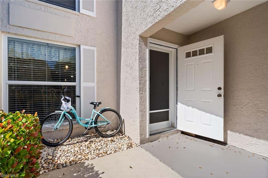 821 Gulf Pavilion Dr #106, Naples, photo 4