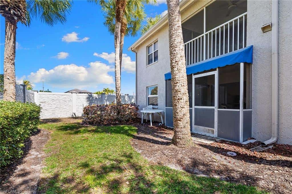 821 Gulf Pavilion Dr #106, Naples, photo 25