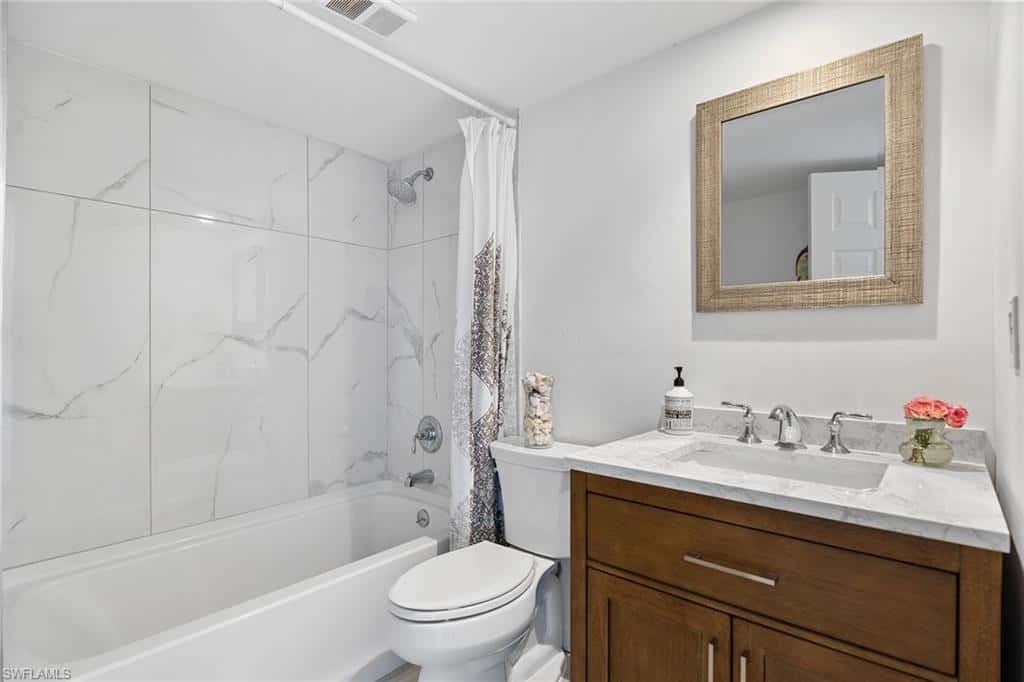 821 Gulf Pavilion Dr #106, Naples, photo 21