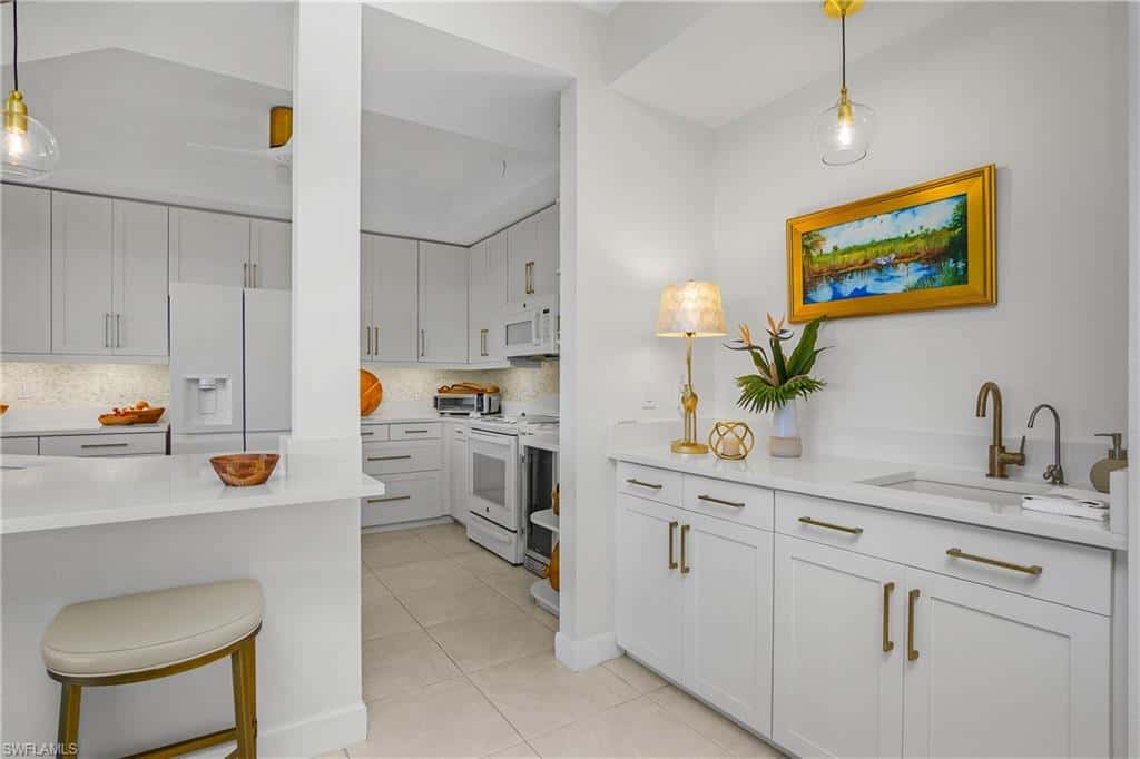 133 Vintage Bay Dr #14, Marco Island, photo 5
