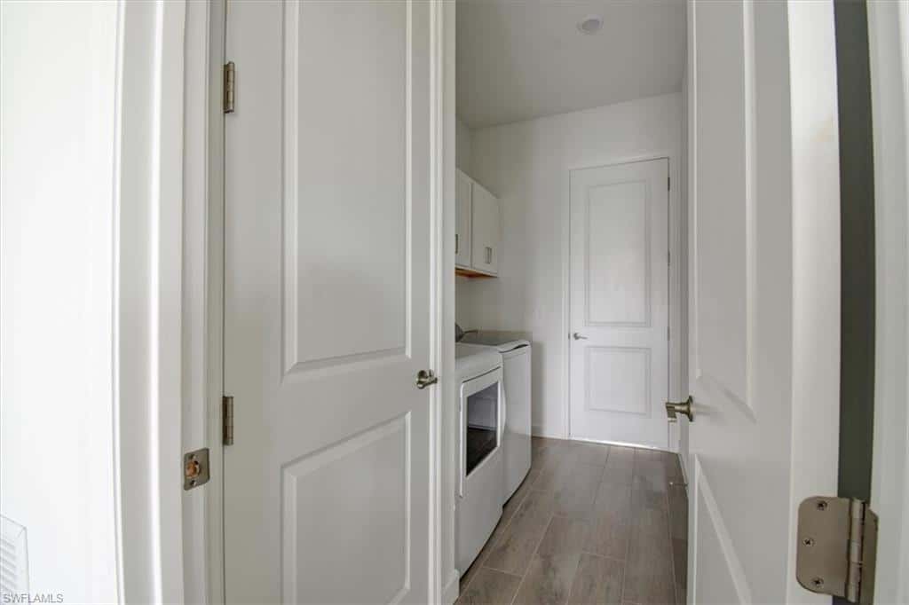 7796 Lakes Edge Ln, Port Charlotte, photo 9