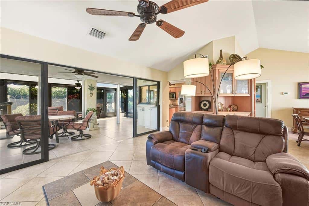 738 Reef Point Cir, Naples, photo 6