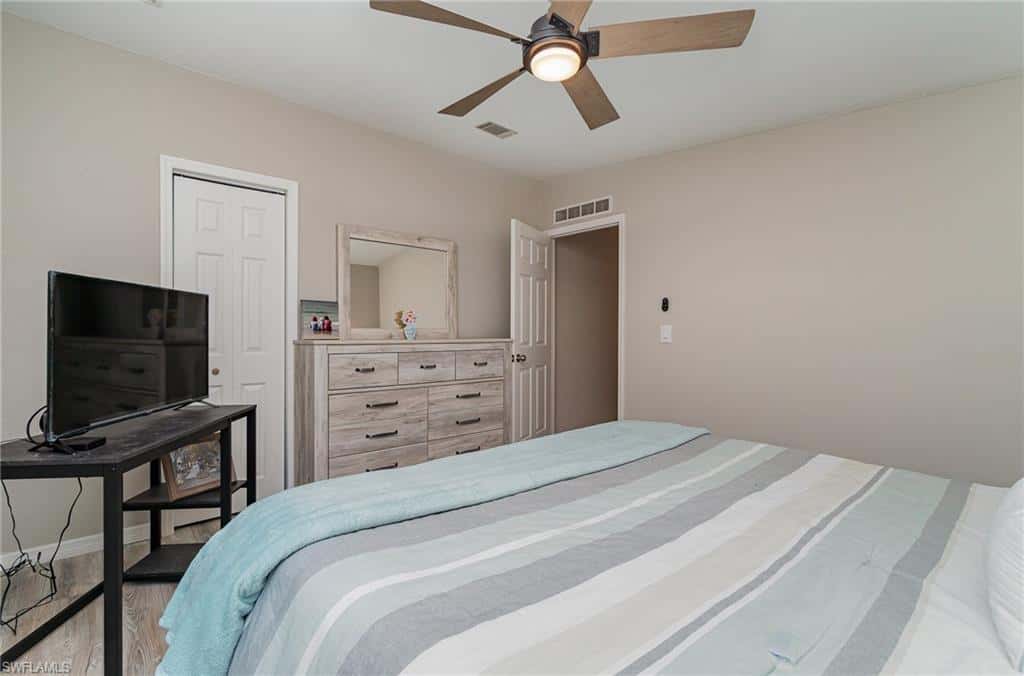 17561 Canal Cove Ct, Fort Myers Beach, photo 21