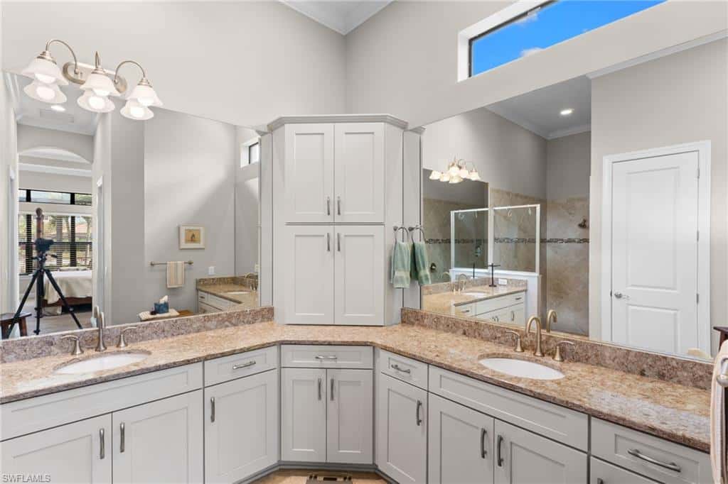 9012 Sorreno Ct, Naples, photo 24