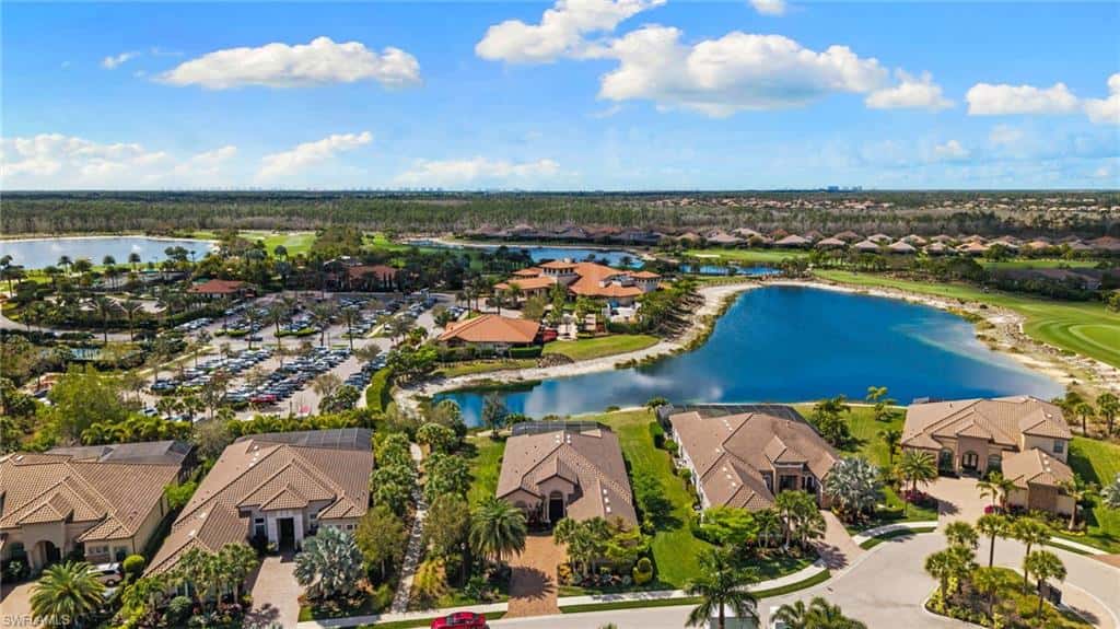 9012 Sorreno Ct, Naples, photo 38
