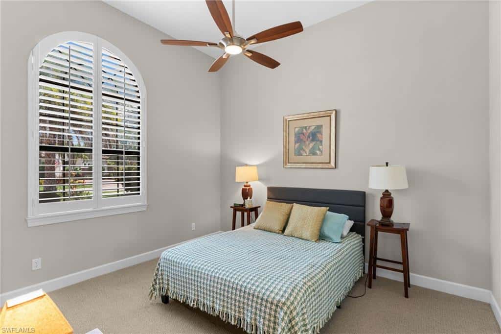 9012 Sorreno Ct, Naples, photo 31