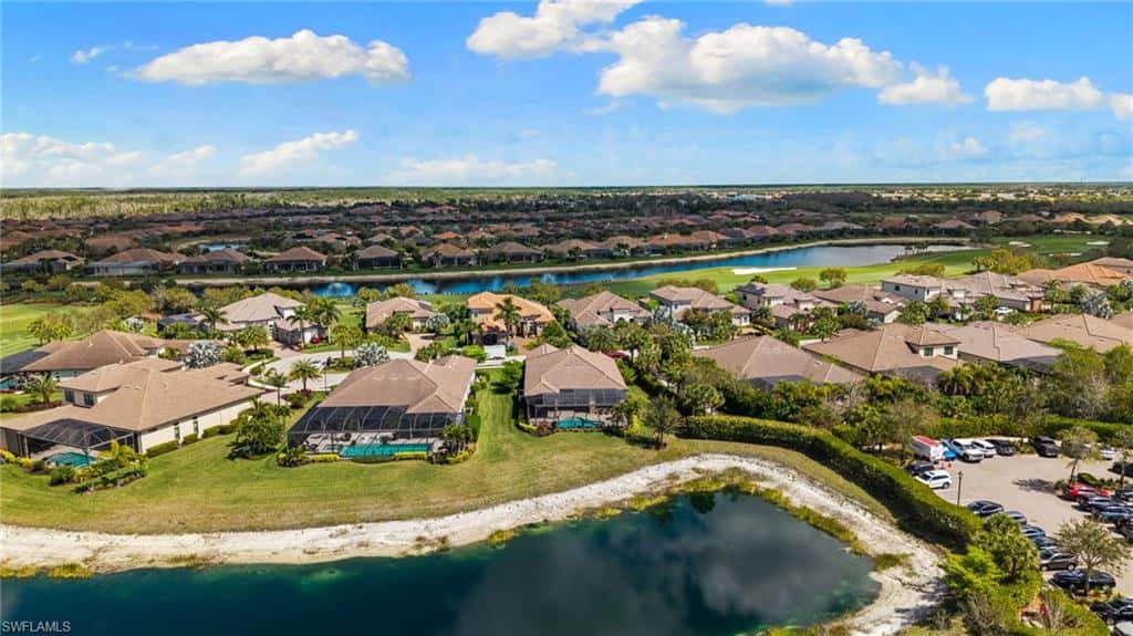 9012 Sorreno Ct, Naples, photo 39