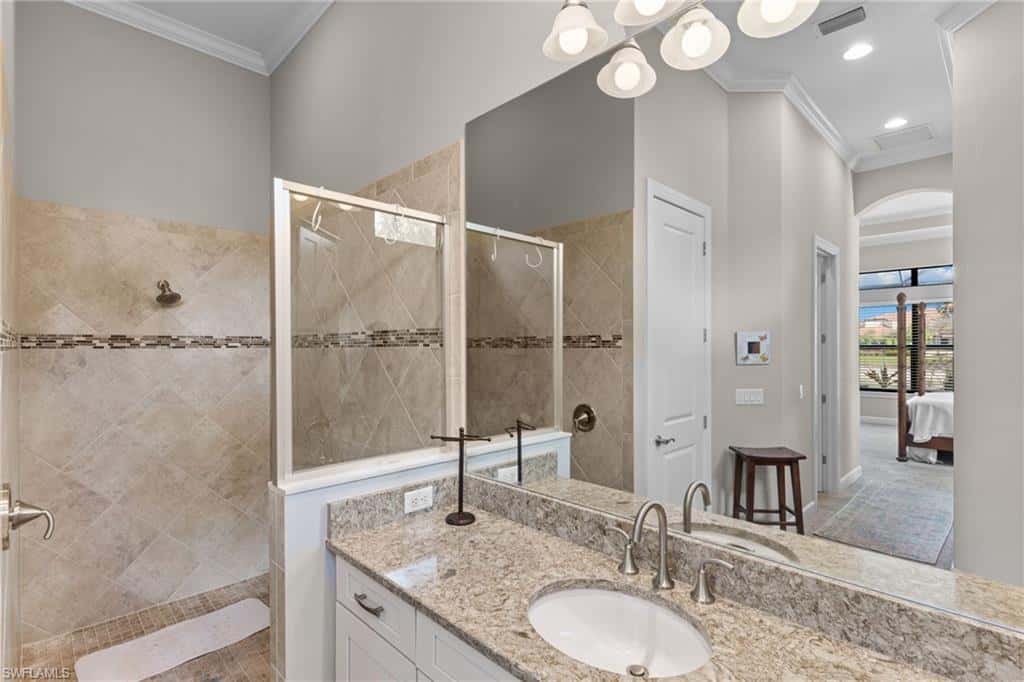 9012 Sorreno Ct, Naples, photo 25