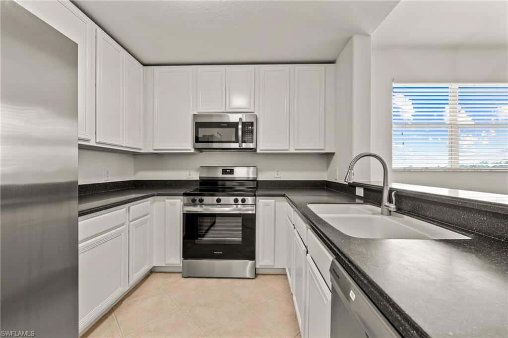 6820 Sterling Greens Pl #401, Naples, photo 14