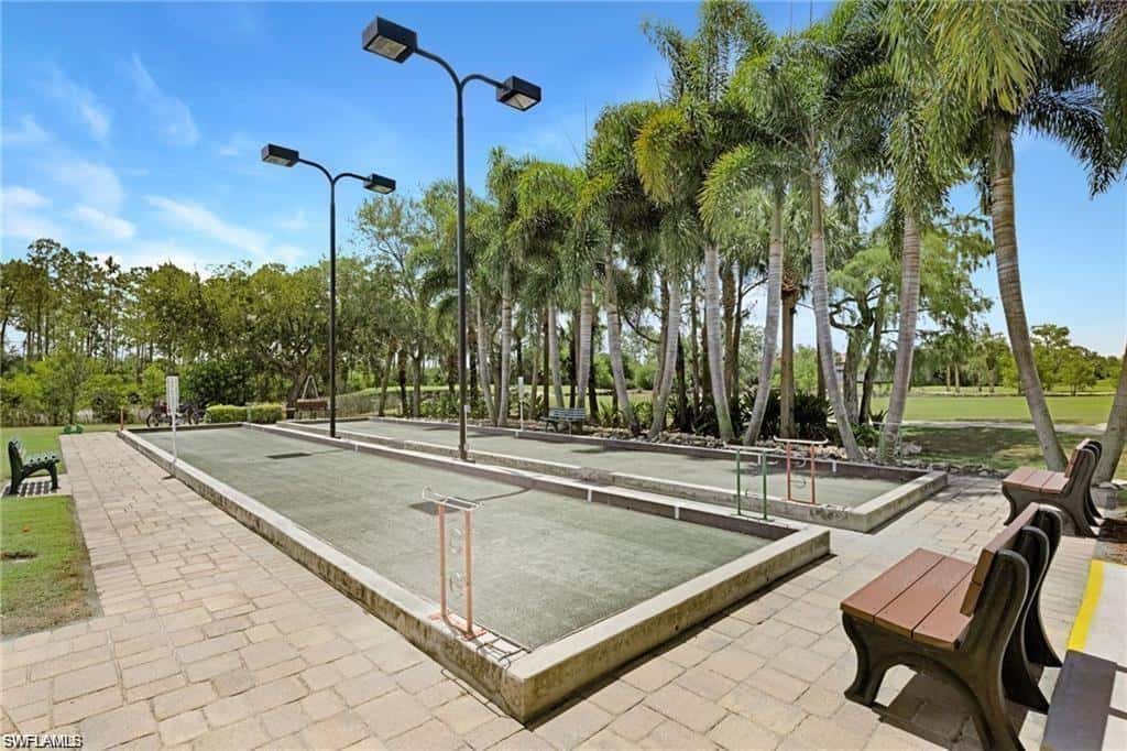 6820 Sterling Greens Pl #401, Naples, photo 38