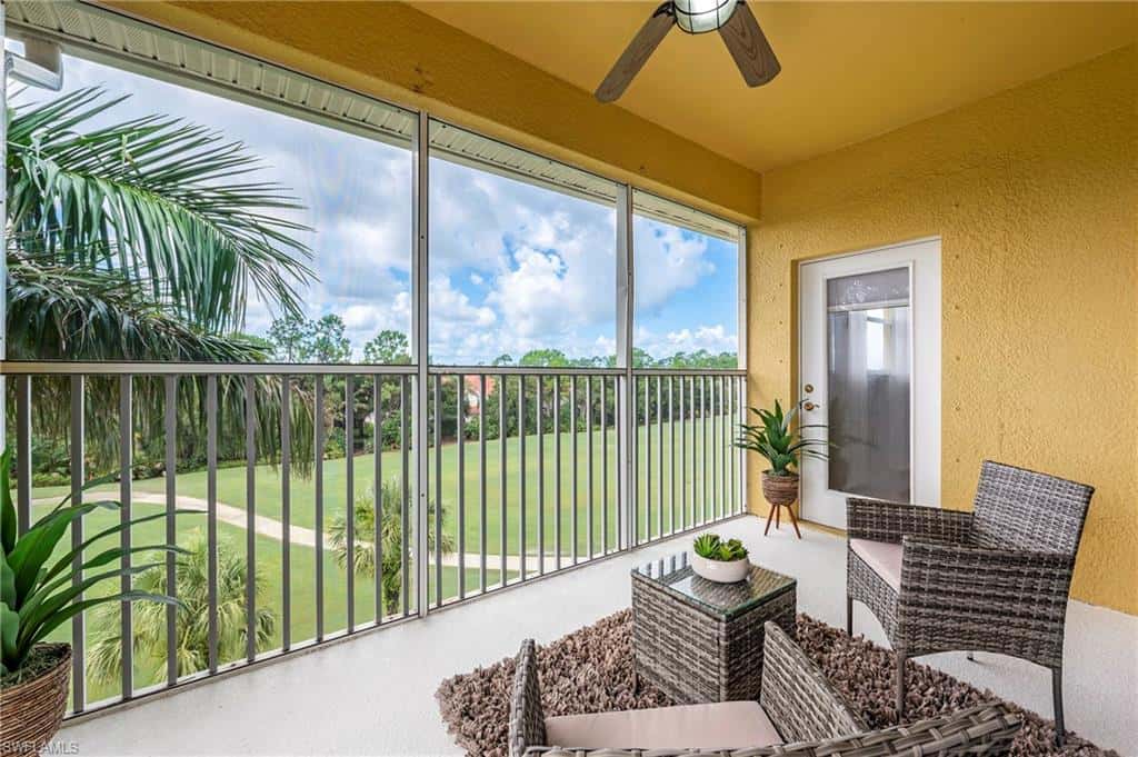 6820 Sterling Greens Pl #401, Naples, photo 4