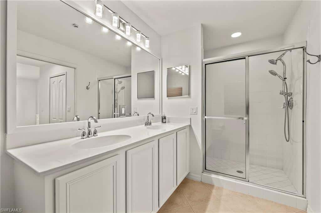 6820 Sterling Greens Pl #401, Naples, photo 8