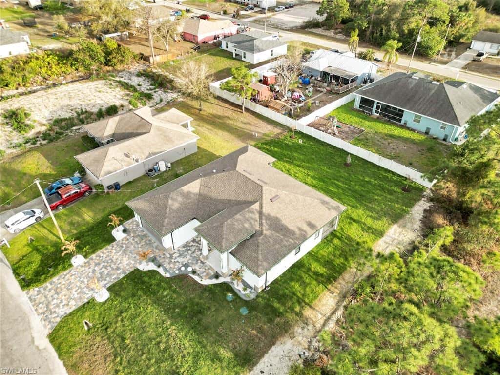 3917 33rd St, Lehigh Acres, photo 39