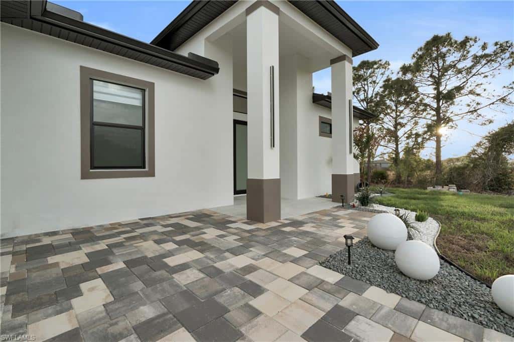 3917 33rd St, Lehigh Acres, photo 4