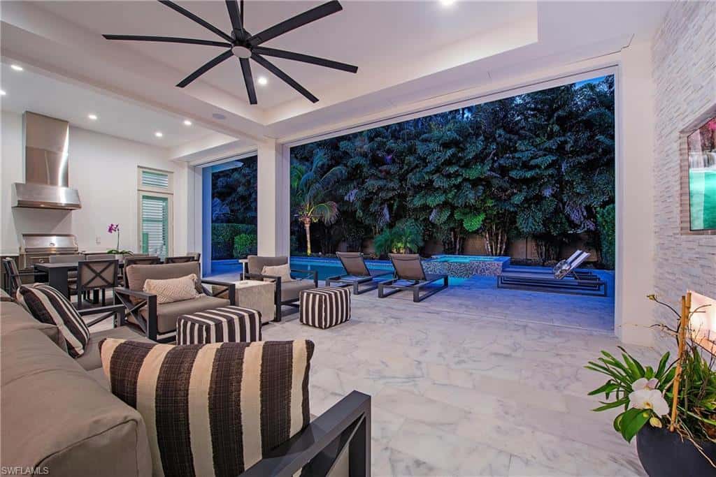 6830 Mangrove Ave, Naples, photo 10
