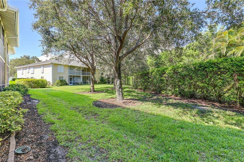 605 Squire Cir #103, Naples, photo 19