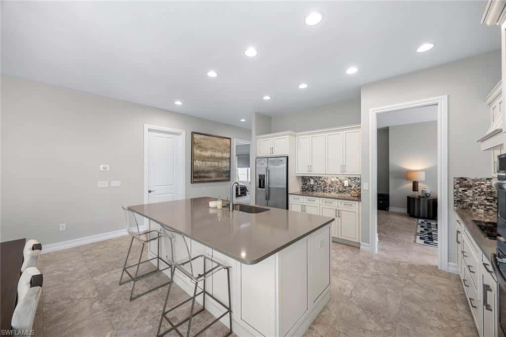 7825 Hawthorne Dr #2103, Naples, photo 13