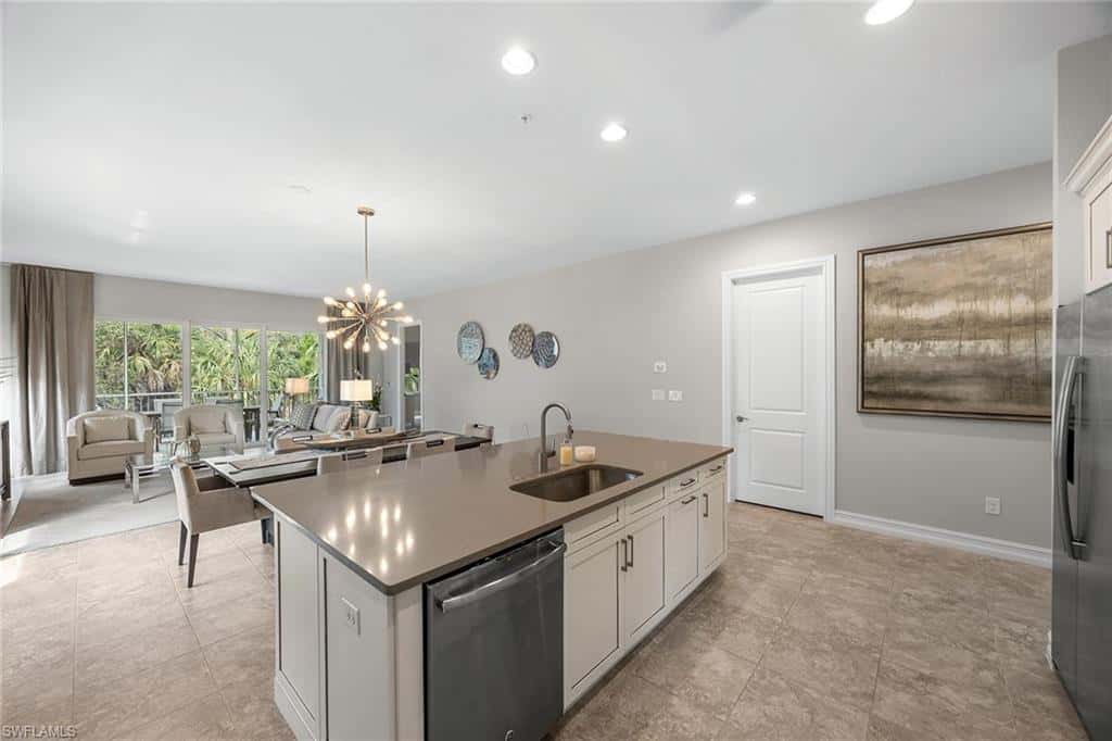 7825 Hawthorne Dr #2103, Naples, photo 12
