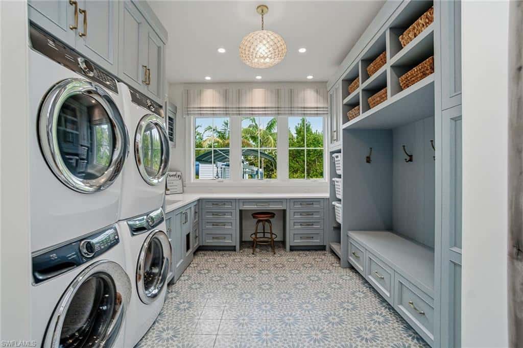 325 Cocohatchee Blvd, Naples, photo 33