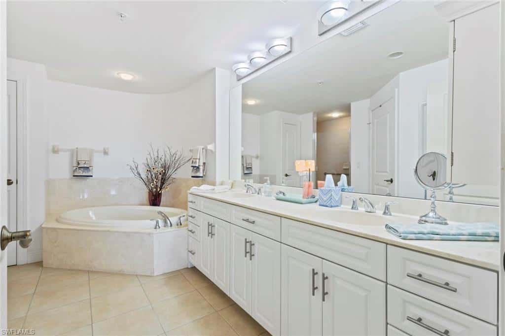 5706 Cape Harbour Dr #211, Cape Coral, photo 21