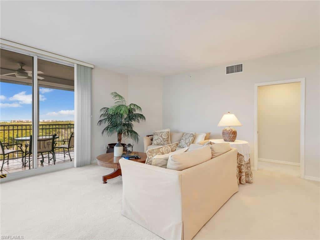 1001 Arbor Lake Dr #707, Naples, photo 10