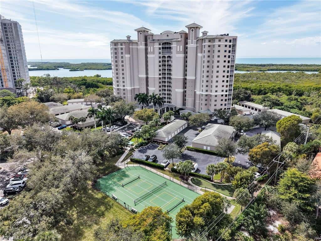 1001 Arbor Lake Dr #707, Naples, photo 29