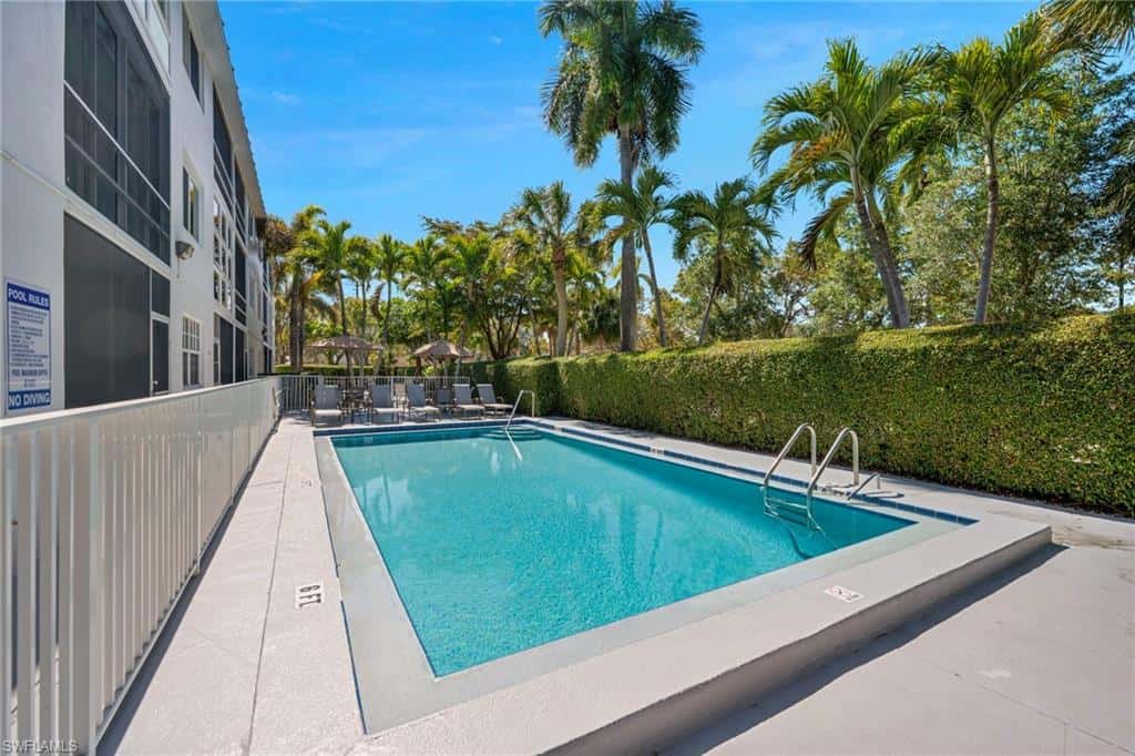 72 7th St #108, Naples, photo 9
