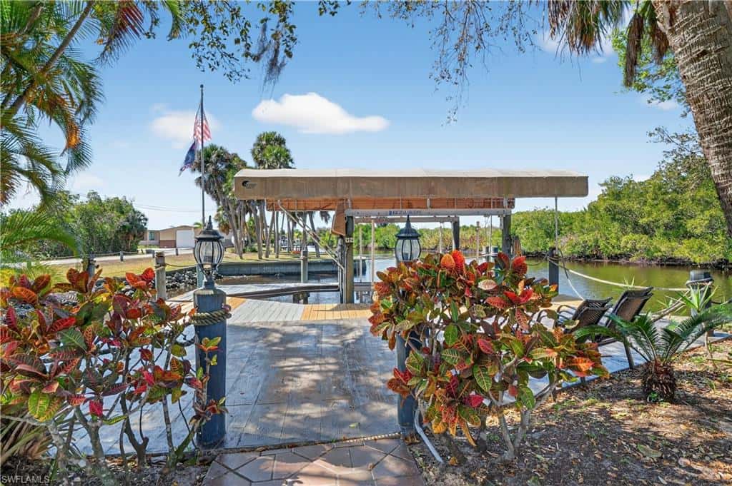 1324 Thompson St, North Fort Myers, photo 46