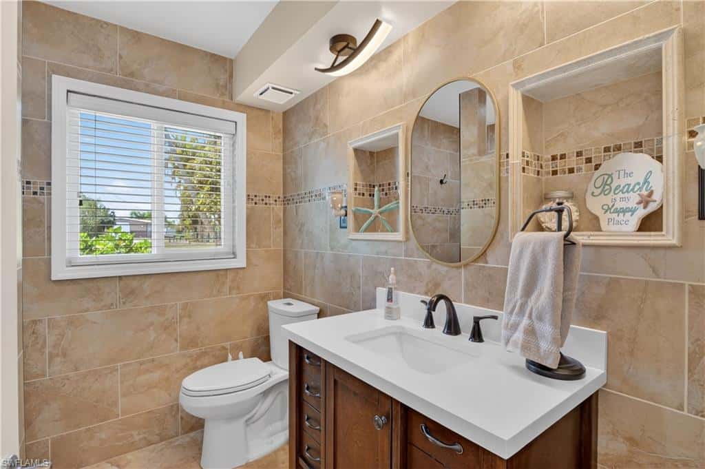 1324 Thompson St, North Fort Myers, photo 30