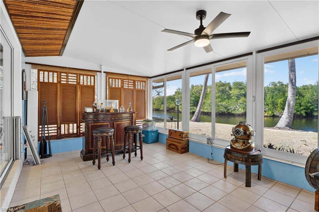 1324 Thompson St, North Fort Myers, photo 37