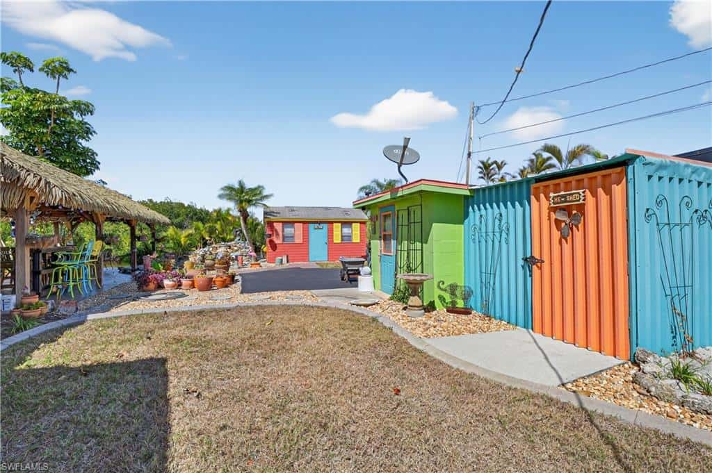 1324 Thompson St, North Fort Myers, photo 40