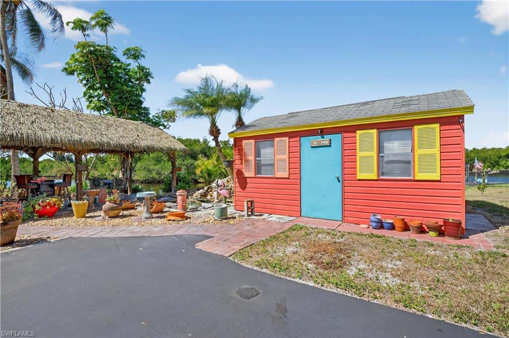1324 Thompson St, North Fort Myers, photo 39