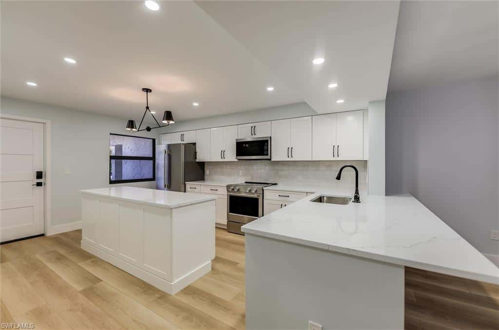 2445 Gulf Dr #6d, Sanibel, photo 9