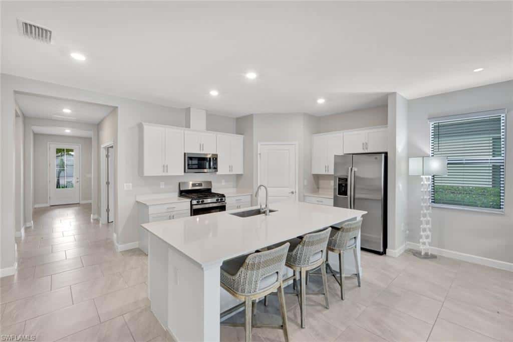 18298 Ridgeline Dr, Estero, photo 16