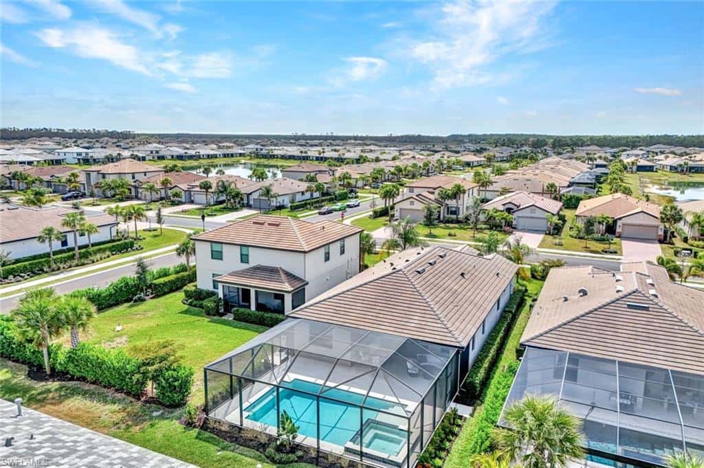 18298 Ridgeline Dr, Estero, photo 37