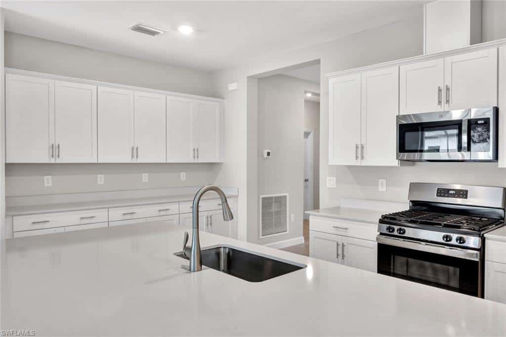 18298 Ridgeline Dr, Estero, photo 15