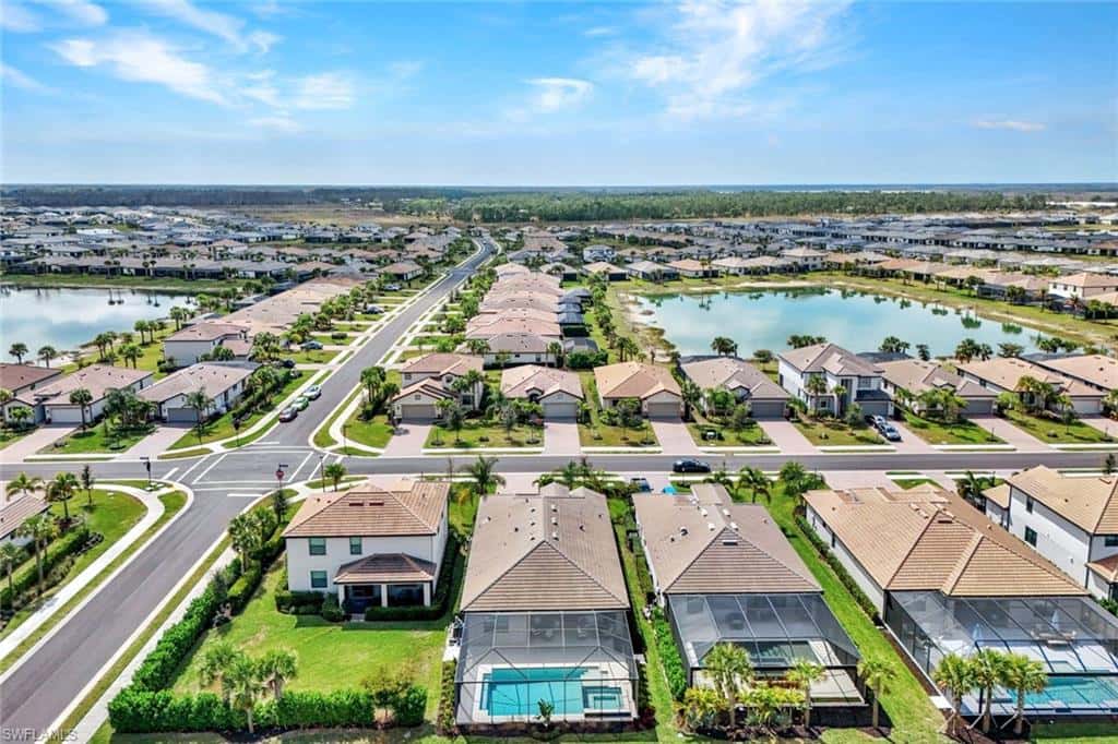 18298 Ridgeline Dr, Estero, photo 39