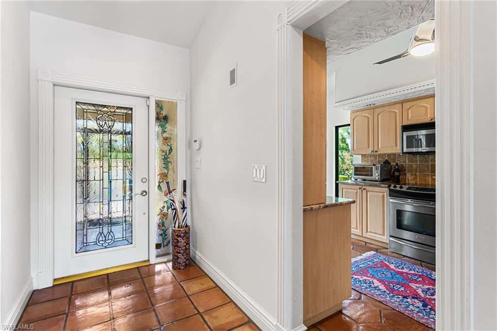 15470 Cedarwood Ln #201, Naples, photo 7